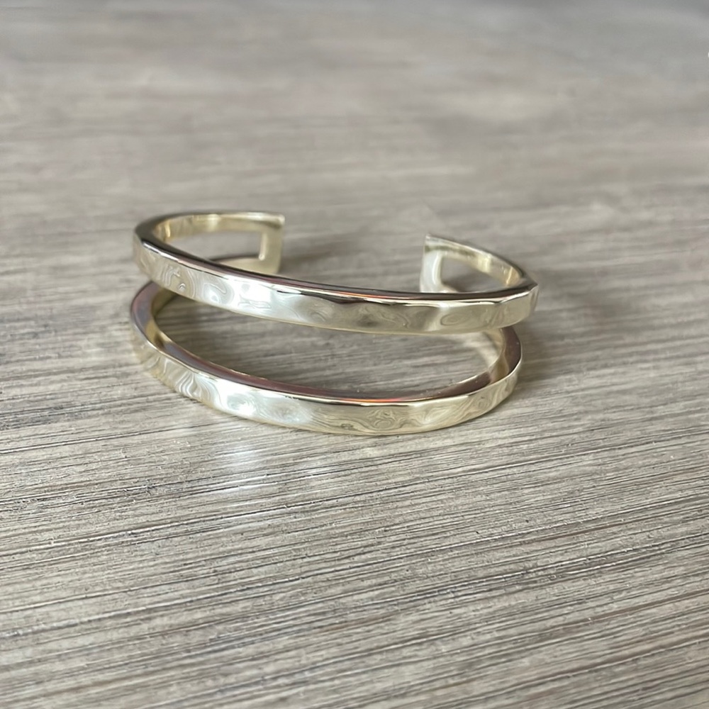 Kendra Scott Zorte Cuff Gold S/M